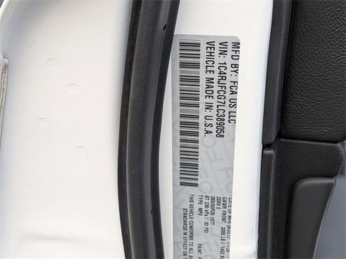 Used 2020 Jeep Grand Cherokee Overland image 39