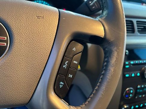 Used 2013 GMC Sierra 2500 SLT w/ SLT Convenience Package image 23