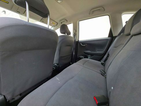 Used 2013 Honda Fit image 12