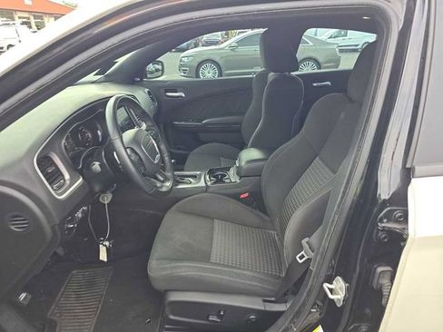 Used 2019 Dodge Charger GT RWD image 7