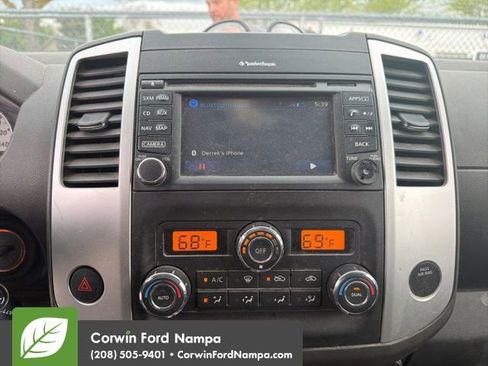 Used 2018 Nissan Frontier PRO-4X AWD/4WD image 10