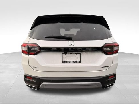 Used 2025 Honda Pilot Touring image 20
