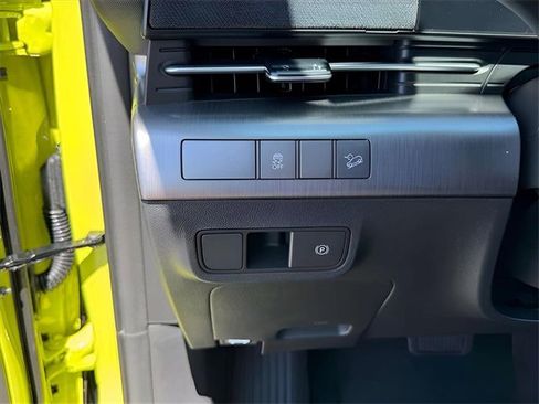 New 2025 Hyundai Kona SEL image 14