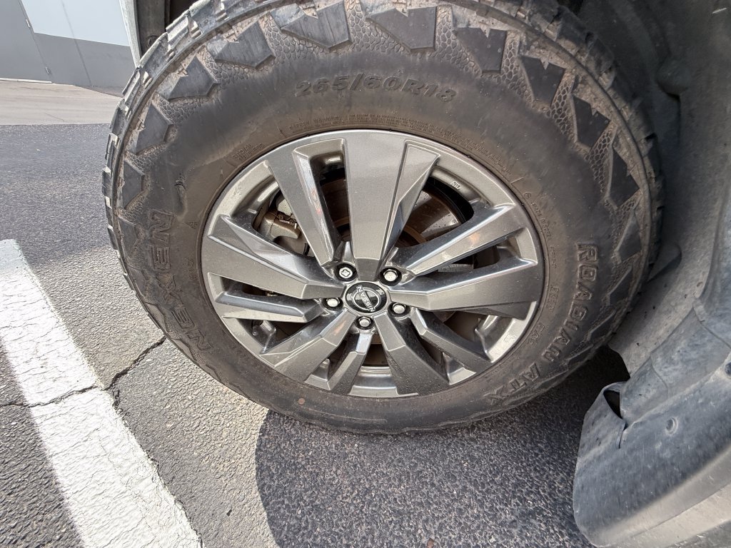 Used 2022 Nissan Pathfinder SV FWD image 15