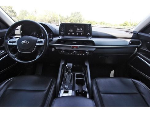 Used 2021 Kia Telluride LX FWD image 10