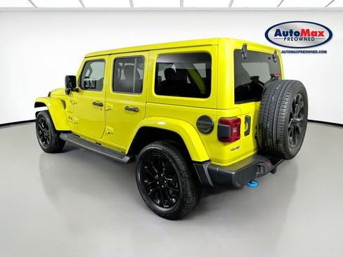 Used 2023 Jeep Wrangler Unlimited Sahara w/ Cold Weather Group image 5