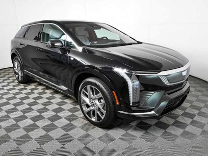 Certified 2025 Cadillac Optiq Luxury 1