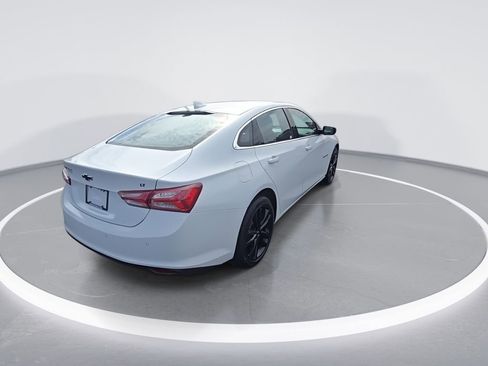Used 2024 Chevrolet Malibu LT w/ Sport Edition image 8