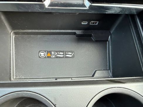 Certified 2026 GMC Yukon AT4 Ultimate AWD/4WD image 29