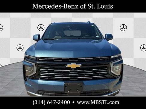Used 2025 Chevrolet Tahoe High Country AWD/4WD image 5
