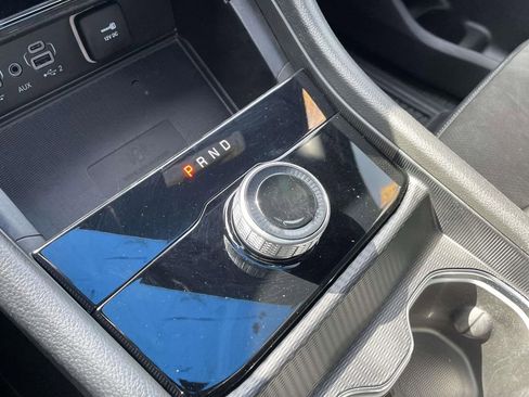 Used 2023 Jeep Grand Cherokee Altitude image 30