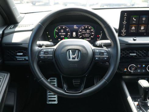 Used 2023 Honda Accord Sport image 19