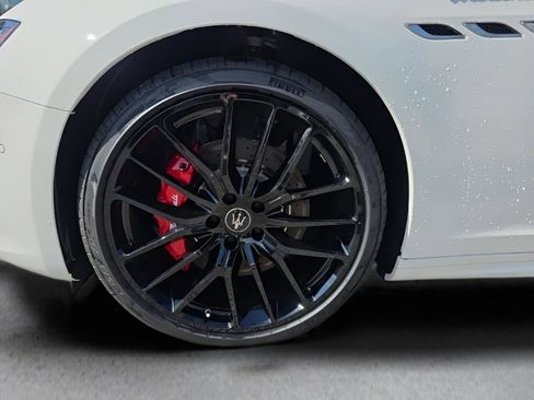 New 2024 Maserati Ghibli Modena Ultima Q4 image 16