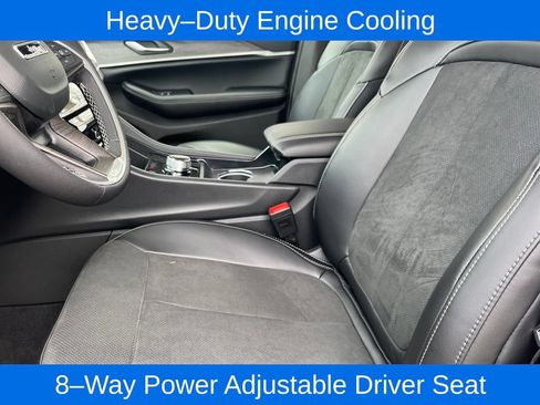 New 2026 Jeep Grand Cherokee Altitude AWD/4WD image 16