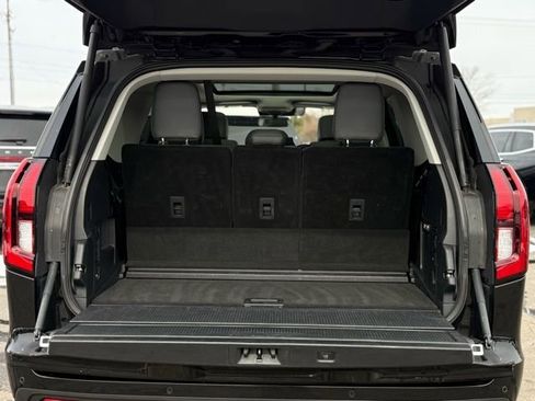 Used 2025 Ford Expedition Active image 39