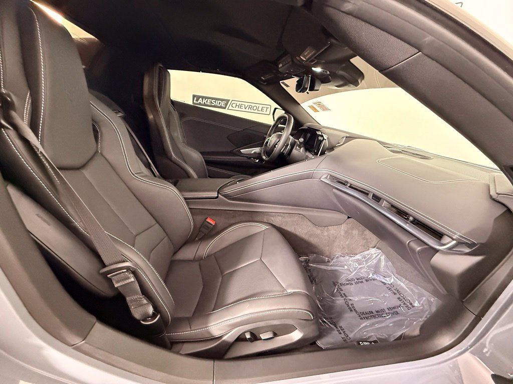 Used 2024 Chevrolet Corvette Z06 RWD image 23