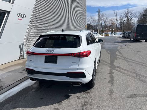Used 2025 Audi Q5 Premium w/ Convenience Package image 28