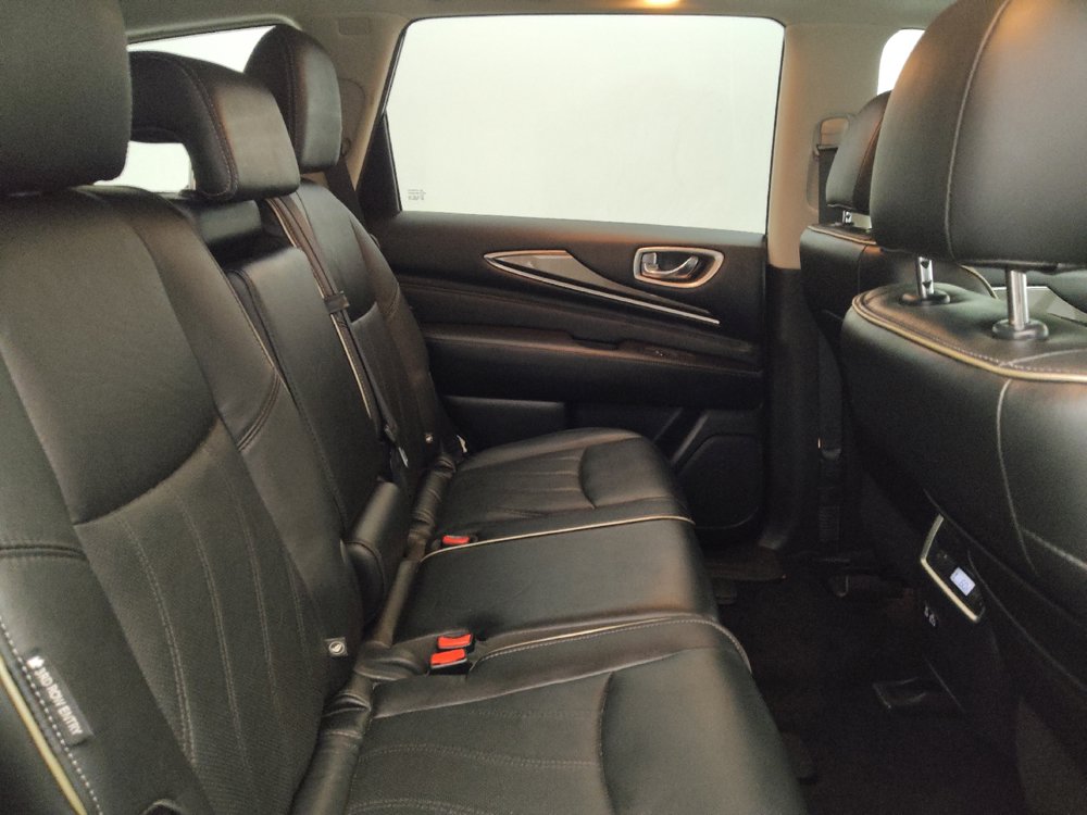 Used 2020 INFINITI QX60 Luxe w/ Essential Package FWD image 19