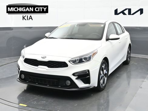 Used 2020 Kia Forte LXS FWD image 1
