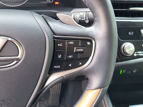 Used 2025 Lexus ES 350 Ultra Luxury w/ Accessory Package (Z1) image 28