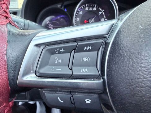 Used 2018 FIAT 124 Spider Classica w/ Technology & Siriusxm Group image 13