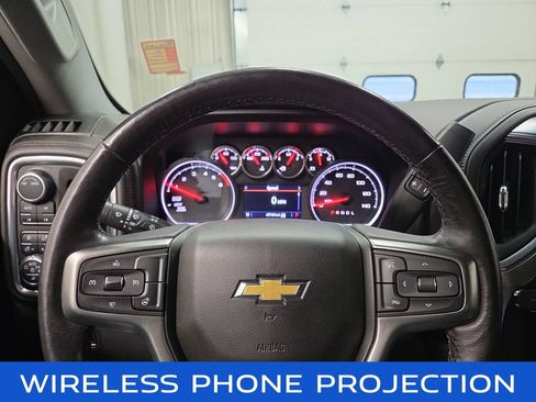 Used 2021 Chevrolet Silverado 1500 LTZ AWD/4WD image 17