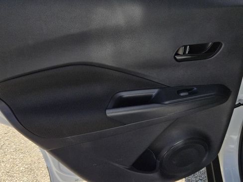 Certified 2025 Nissan Kicks Play S FWD image 10
