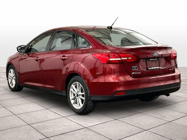 Used 2017 Ford Focus SE FWD image 11