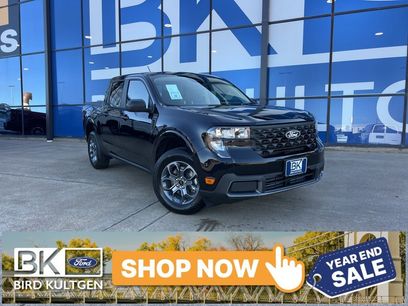 New 2025 Ford Maverick XLT w/ Equipment Group 302A