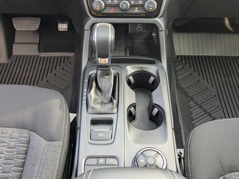 New 2025 Ford Ranger XLT w/ Equipment Group 301A High image 41