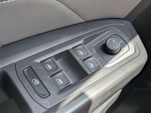 Used 2023 Volkswagen Atlas Cross Sport SEL R-Line AWD/4WD image 22