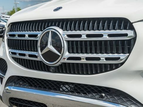 Used 2024 Mercedes-Benz GLE 350 4MATIC image 12