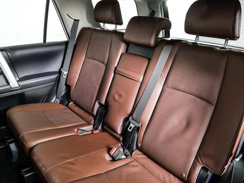 Used 2020 Toyota 4Runner Limited image 18