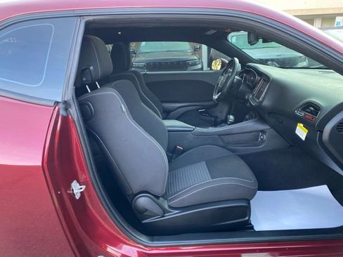 Used 2020 Dodge Challenger SRT Hellcat image 28