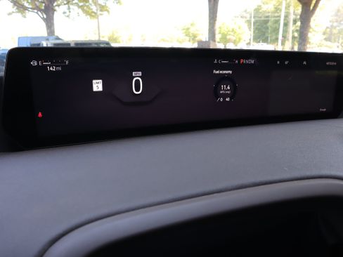 Used 2025 Ford Expedition Max King Ranch AWD/4WD image 14