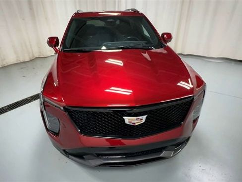 Certified 2024 Cadillac XT4 Sport image 3