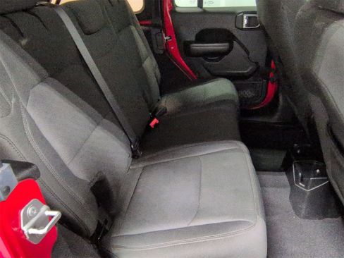Certified 2018 Jeep Wrangler Unlimited Sport S image 21