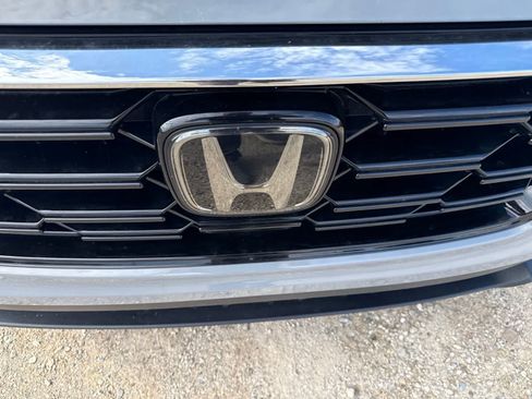 Used 2023 Honda CR-V EX-L image 11