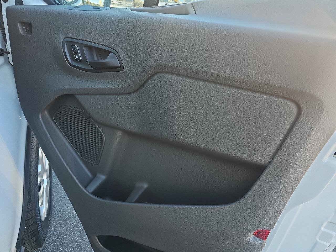 Used 2024 Ford E-Transit Low Roof RWD image 12