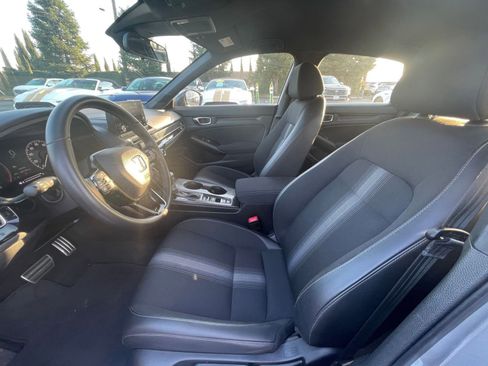 Used 2025 Honda Civic Sport image 27
