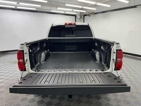 Used 2018 Chevrolet Silverado 1500 LT w/ Texas Edition AWD/4WD image 19
