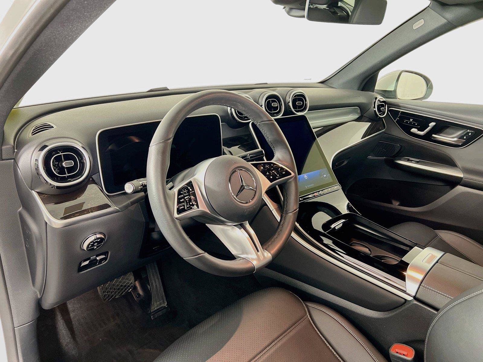 Certified 2026 Mercedes-Benz GLC 300 4MATIC image 10