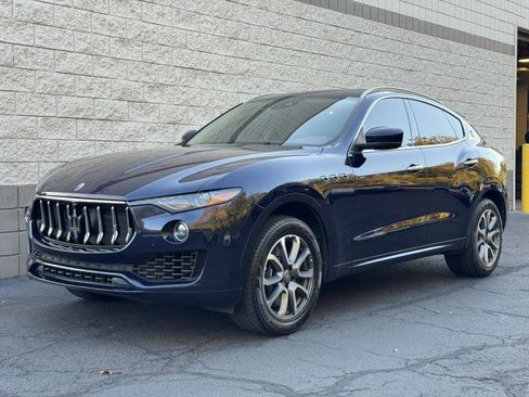 Used 2019 Maserati Levante S image 13