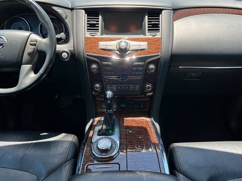 Used 2018 Nissan Armada SL w/ Moonroof Package AWD/4WD image 13