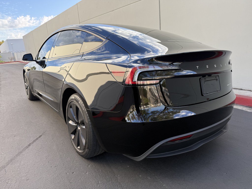 Used 2024 Tesla Model 3 Standard Range RWD image 4