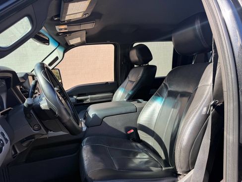 Used 2013 Ford F250 Lariat w/ Lariat Interior Pkg image 47