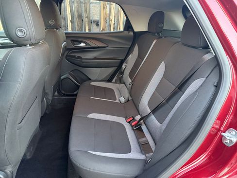 Used 2025 Chevrolet TrailBlazer LT image 36