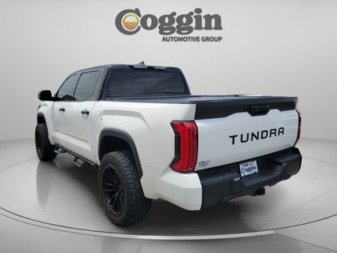 Used 2023 Toyota Tundra SR5 w/ SR5 Convenience Package RWD image 2