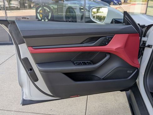 New 2026 Porsche Taycan GTS image 13