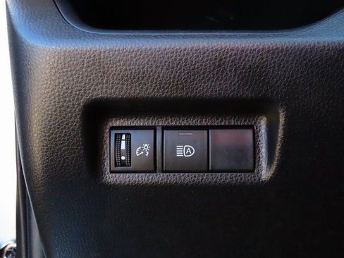 Used 2019 Toyota RAV4 XLE image 35